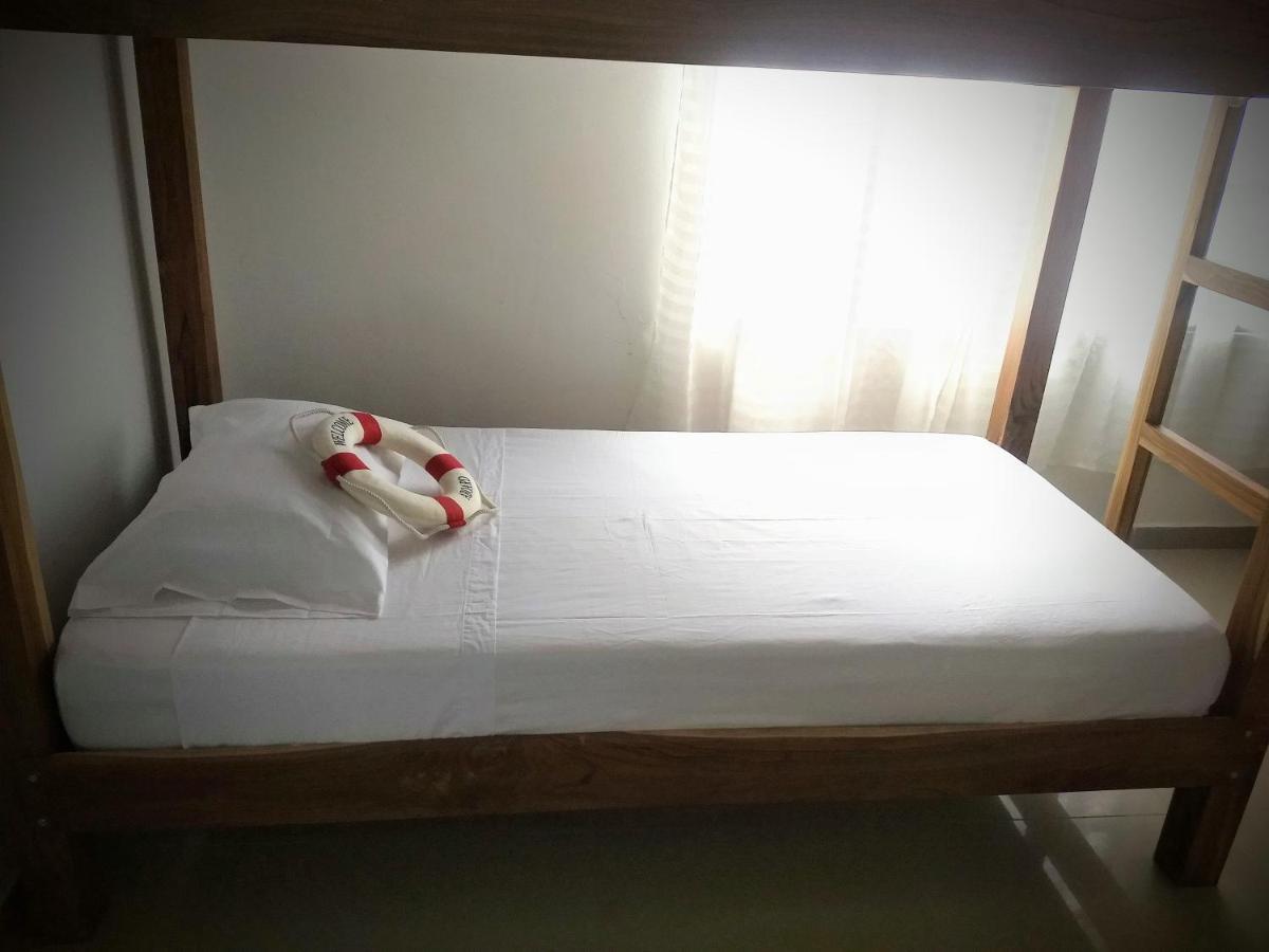 El Chiringuito Hostel Cartagena Buitenkant foto
